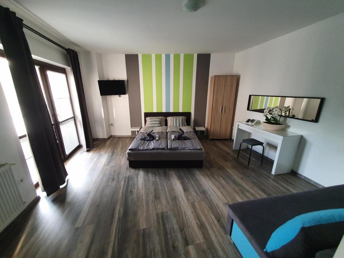 Lexi Apartman Apartment Hajduszoboszlo Exterior photo